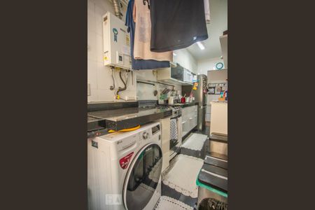 Apartamento à venda com 80m², 3 quartos e 1 vagaÁrea de Serviço