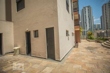 Apartamento à venda com 80m², 3 quartos e 1 vagaÁrea comum