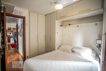 Apartamento à venda com 80m², 3 quartos e 1 vagaSuíte - Armários