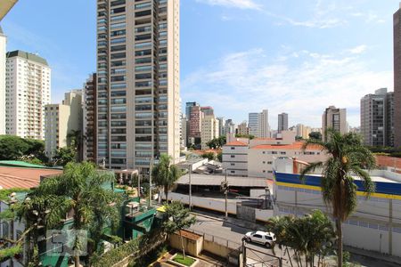 Vista de apartamento à venda com 3 quartos, 104m² em Vila Olímpia, São Paulo