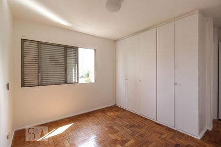 Suíte de apartamento à venda com 3 quartos, 104m² em Vila Olímpia, São Paulo