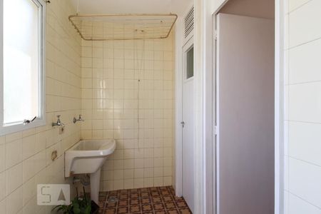 Apartamento à venda com 104m², 3 quartos e 1 vagaÁrea de Serviço