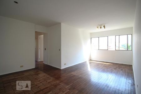 Sala de apartamento à venda com 3 quartos, 104m² em Vila Olímpia, São Paulo