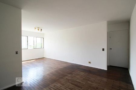Sala de apartamento à venda com 3 quartos, 104m² em Vila Olímpia, São Paulo