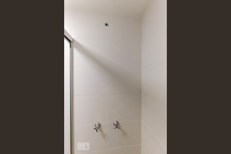 Apartamento para alugar com 61m², 2 quartos e 1 vaga Apartamento para alugar com 61m², 2 quartos e 1 vagaBanheiro da Suíte