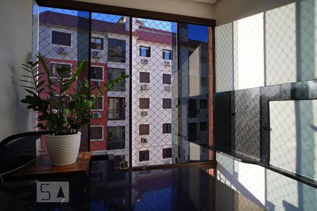 Sala-Varanda  de apartamento à venda com 3 quartos, 66m² em Sarandi, Porto Alegre