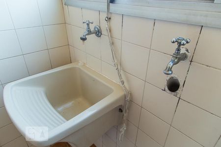 Apartamento para alugar com 60m², 2 quartos e 1 vaga Apartamento para alugar com 60m², 2 quartos e 1 vagaÁrea de serviço - Torneira