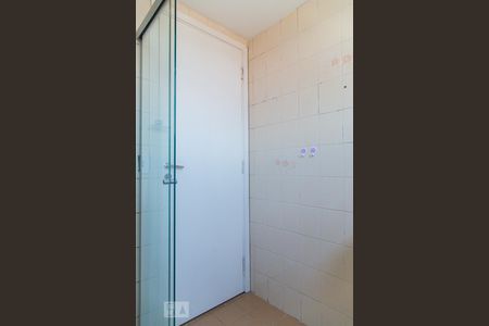 Apartamento para alugar com 60m², 2 quartos e 1 vaga Apartamento para alugar com 60m², 2 quartos e 1 vagaBanheiro