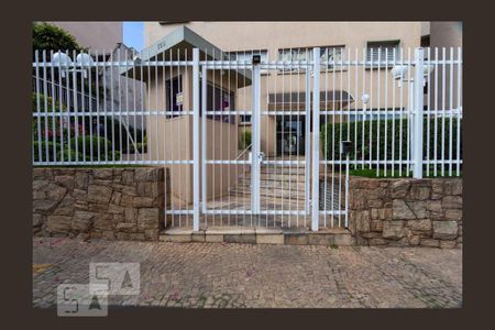 Apartamento para alugar com 60m², 2 quartos e 1 vagaFachada