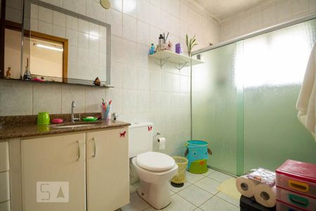 Casa de condomínio à venda com 410m², 4 quartos e 4 vagasBanheiro da Suíte 3