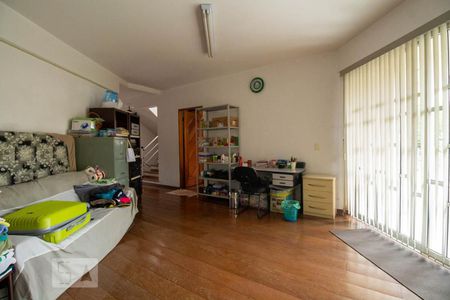 Casa de condomínio à venda com 410m², 4 quartos e 4 vagasSala 3