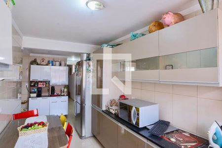 Casa à venda com 320m², 4 quartos e 3 vagasCozinha