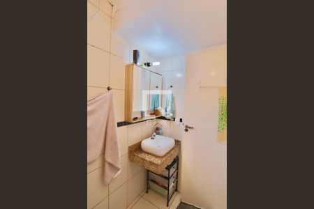 Casa à venda com 320m², 4 quartos e 3 vagasBanheiro do Quarto 1