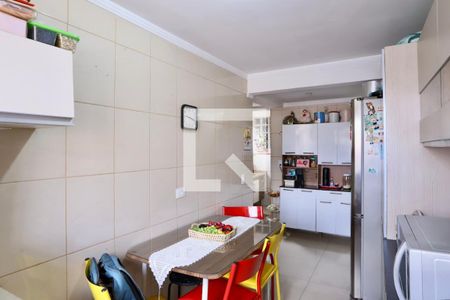 Casa à venda com 320m², 4 quartos e 3 vagasCozinha