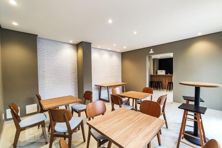 Apartamento à venda com 24m², 1 quarto e sem vagaÁrea Comum - Salão de Festas