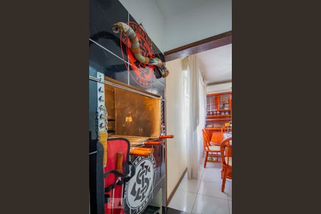 Apartamento à venda com 100m², 2 quartos e 1 vagaChurrasqueira