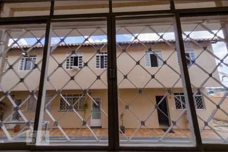 Sala - Vista de casa de condomínio para alugar com 2 quartos, 55m² em Estrela Dalva, Belo Horizonte