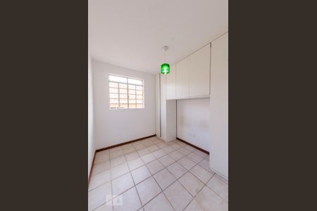 Quarto 1 de casa de condomínio para alugar com 2 quartos, 55m² em Estrela Dalva, Belo Horizonte