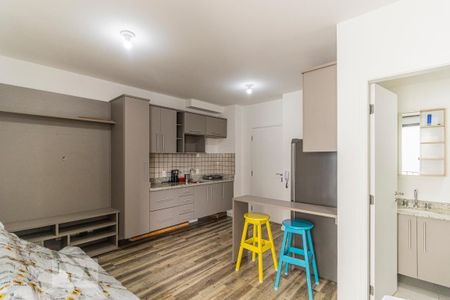 Studio à venda com 30m², 1 quarto e 1 vaga Studio à venda com 30m², 1 quarto e 1 vagaStudio