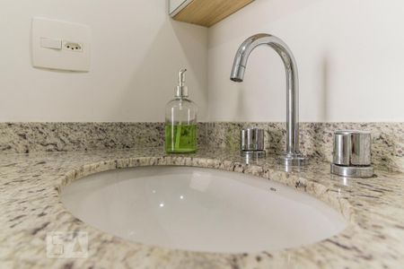 Studio à venda com 30m², 1 quarto e 1 vaga Studio à venda com 30m², 1 quarto e 1 vagaBanheiro - Pia