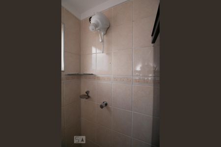 Apartamento à venda com 68m², 2 quartos e sem vagaDetalhe Banheiro