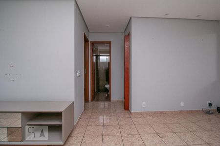 Sala  de apartamento para alugar com 2 quartos, 68m² em Vila Esperança, São Paulo