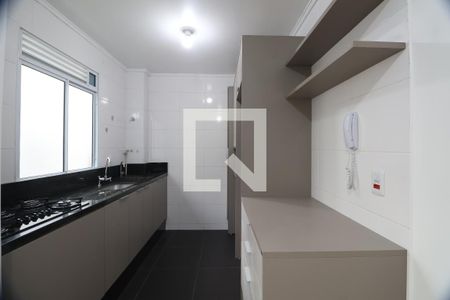 Apartamento à venda com 42m², 2 quartos e 1 vagaCozinha e Área de Serviço