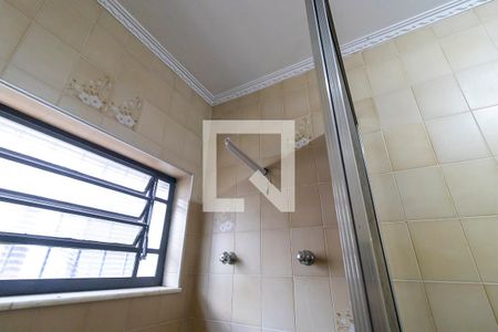 Casa à venda com 500m², 4 quartos e 6 vagas Casa à venda com 500m², 4 quartos e 6 vagasBanheiro social