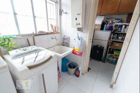 Apartamento à venda com 141m², 3 quartos e 1 vagaÁrea de Serviço
