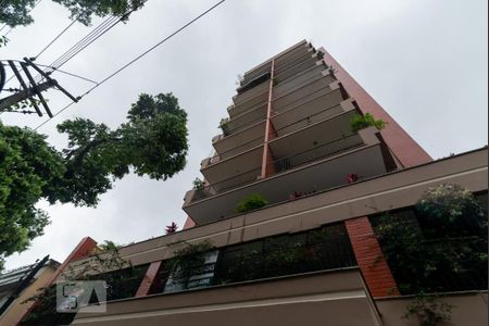 Apartamento à venda com 141m², 3 quartos e 1 vagaFachada