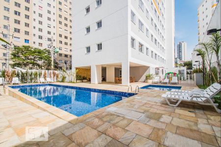 Apartamento à venda com 36m², 2 quartos e sem vaga Apartamento à venda com 36m², 2 quartos e sem vagaPiscina