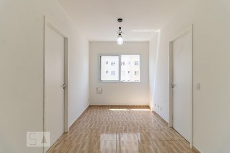 Apartamento à venda com 36m², 2 quartos e sem vaga Apartamento à venda com 36m², 2 quartos e sem vagaSala