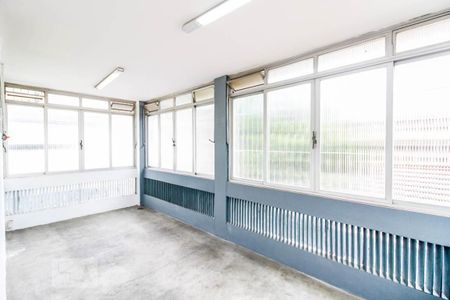 Casa à venda com 270m², 4 quartos e 4 vagasVaranda Quarto 4