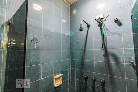 Casa à venda com 270m², 4 quartos e 4 vagasBanheiro