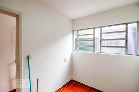 Casa à venda com 270m², 4 quartos e 4 vagasQuarto de Serviço