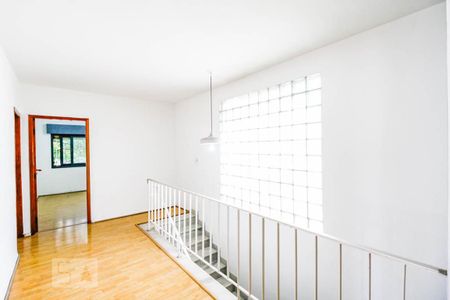 Casa à venda com 270m², 4 quartos e 4 vagasHall quartos