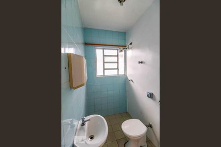 Casa à venda com 270m², 4 quartos e 4 vagasBanheiro de Serviço