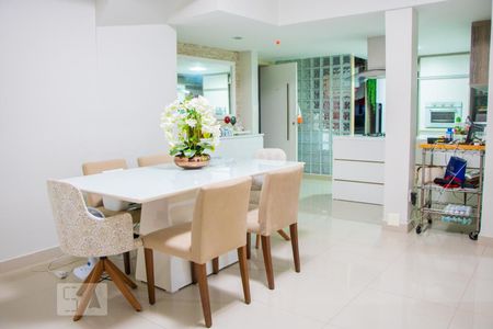 Sala de Jantar 2 de apartamento para alugar com 4 quartos, 375m² em Barra, Salvador