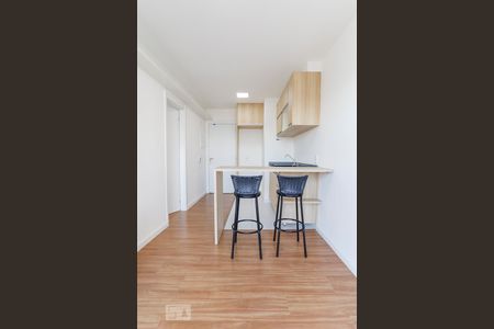 Sala de kitnet/studio para alugar com 1 quarto, 30m² em República, São Paulo