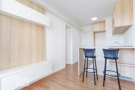 Sala de kitnet/studio para alugar com 1 quarto, 30m² em República, São Paulo