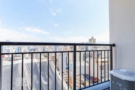 Varanda de kitnet/studio para alugar com 1 quarto, 30m² em República, São Paulo
