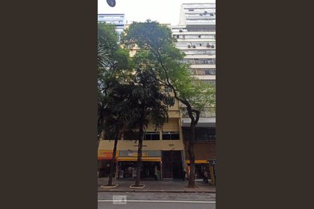 Studio à venda com 27m², 1 quarto e sem vagaFachada do Prédio