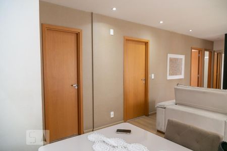 Apartamento à venda com 95m², 2 quartos e 2 vagasSala