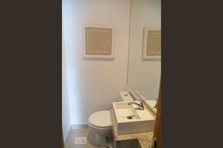 Apartamento à venda com 95m², 2 quartos e 2 vagasLavabo