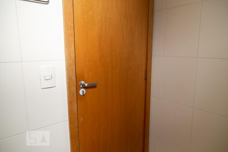 Apartamento à venda com 95m², 2 quartos e 2 vagasBanheiro