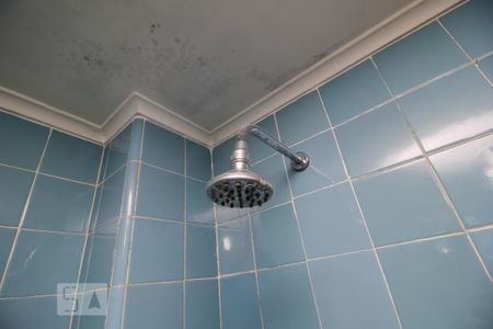 Apartamento à venda com 76m², 2 quartos e sem vaga Apartamento à venda com 76m², 2 quartos e sem vagaChuveiro