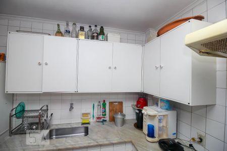 Apartamento à venda com 76m², 2 quartos e sem vaga Apartamento à venda com 76m², 2 quartos e sem vagaCozinha - Armários