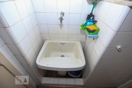 Apartamento à venda com 76m², 2 quartos e sem vaga Apartamento à venda com 76m², 2 quartos e sem vagaÁrea de Serviço