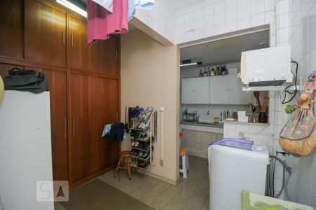 Apartamento à venda com 76m², 2 quartos e sem vaga Apartamento à venda com 76m², 2 quartos e sem vagaÁrea de Serviço