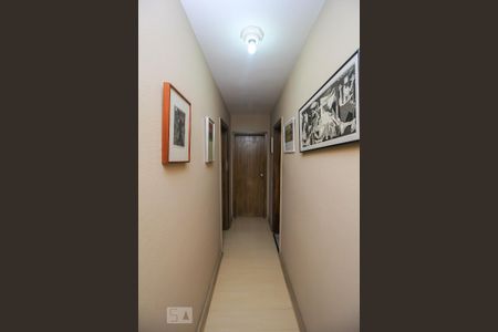 Apartamento à venda com 76m², 2 quartos e sem vaga Apartamento à venda com 76m², 2 quartos e sem vagaCorredor